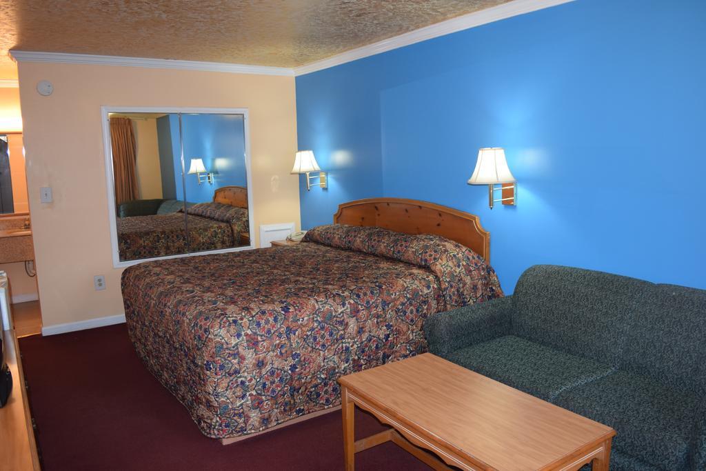 Fort Eustis Inn Newport News Bagian luar foto