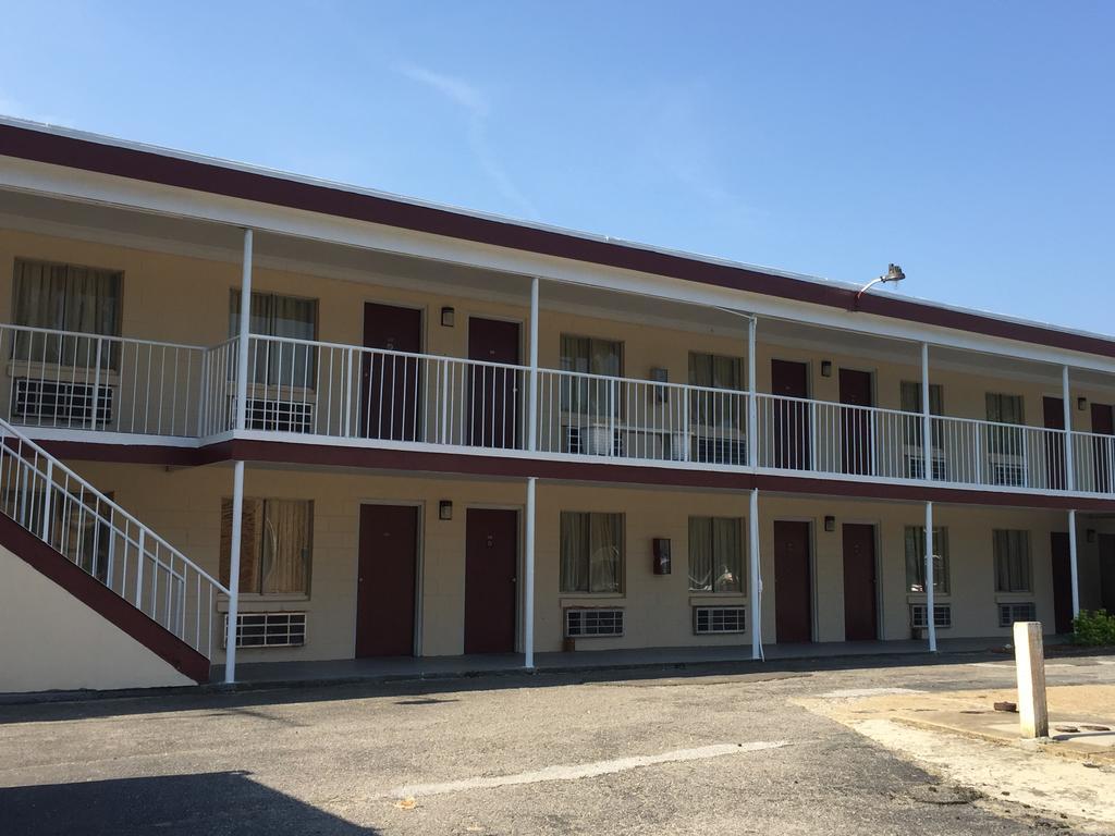 Fort Eustis Inn Newport News Bagian luar foto
